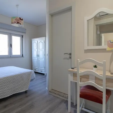 Casa Da Ponte Velha Apartment *