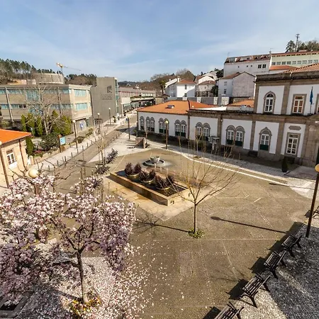 Casa Da Ponte Velha Apartment *