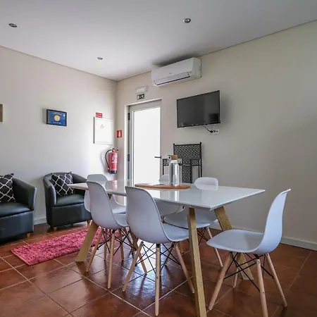 Casa Da Ponte Velha *