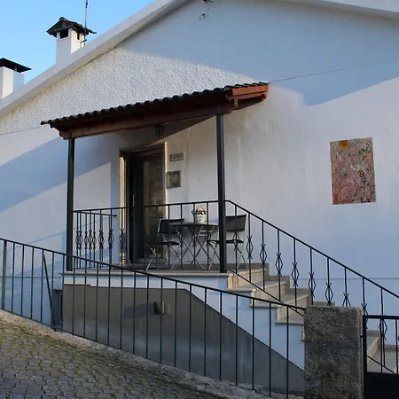 Casa Da Ponte Velha Apartment